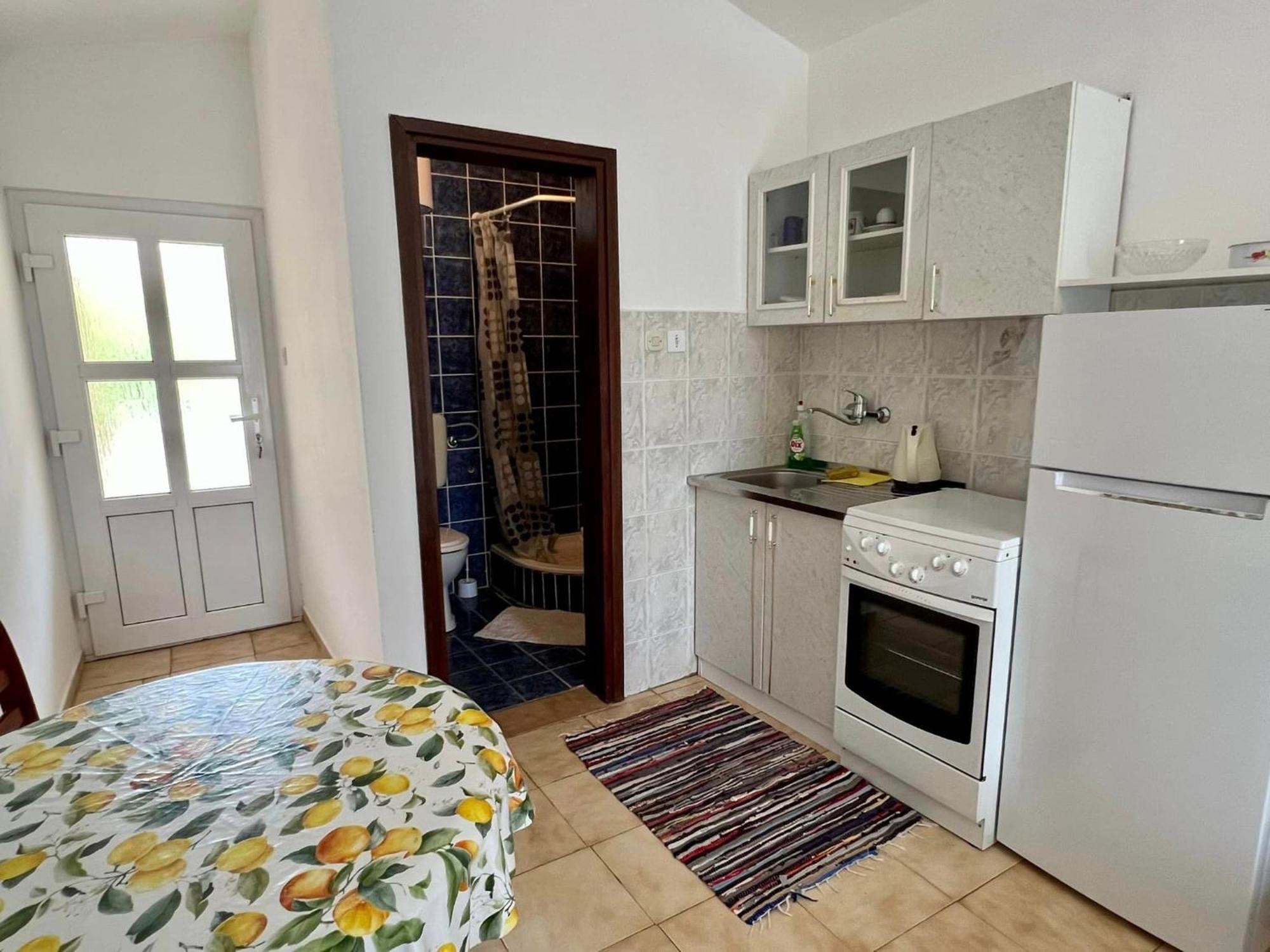 Apartmani Lidija Karin Donji Donji Karin Exterior photo